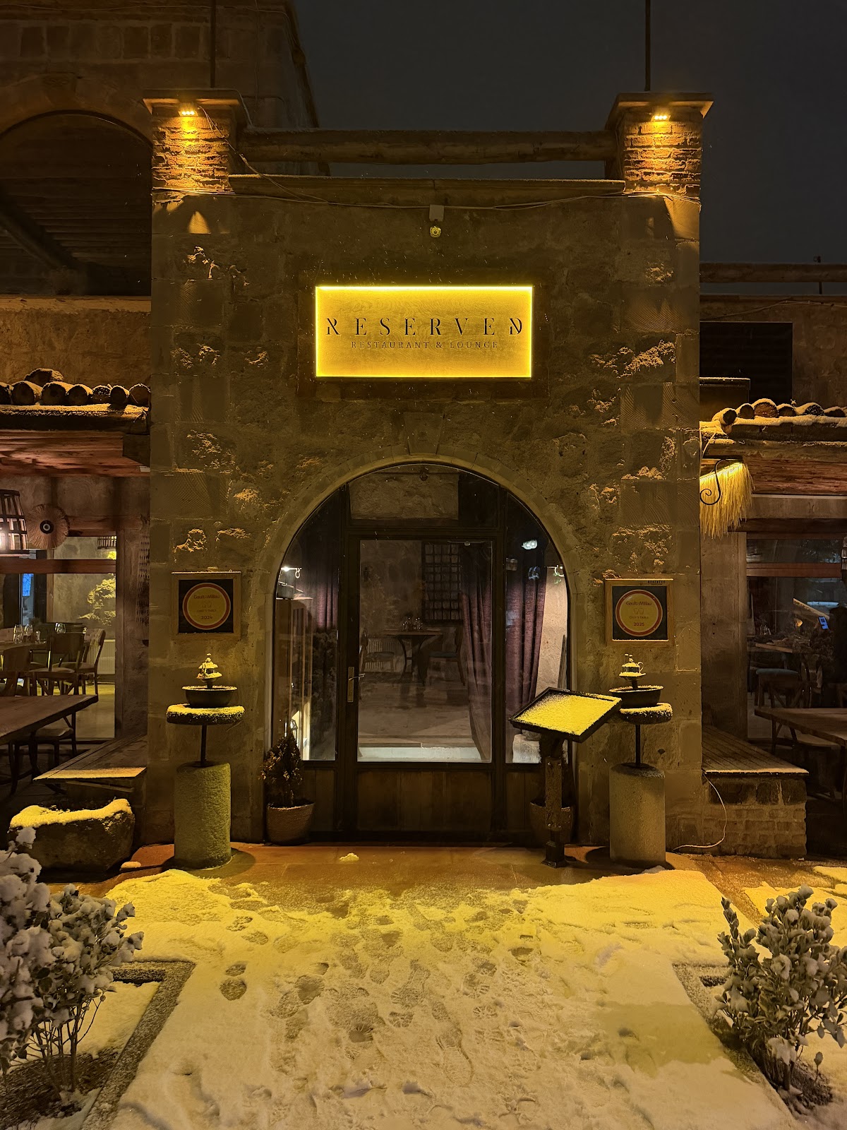 Reserved Restaurant & Lounge